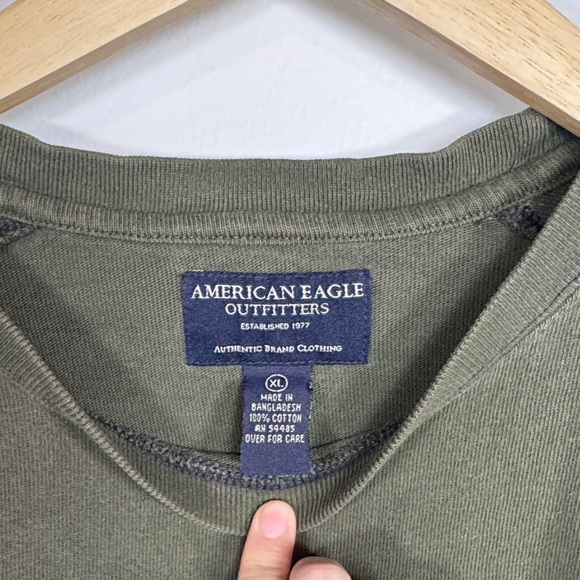 Vintage American Eagle Outfitters Men's XL Olive Green Long Sleeve Graphic Shirt - Picture 2 of 6